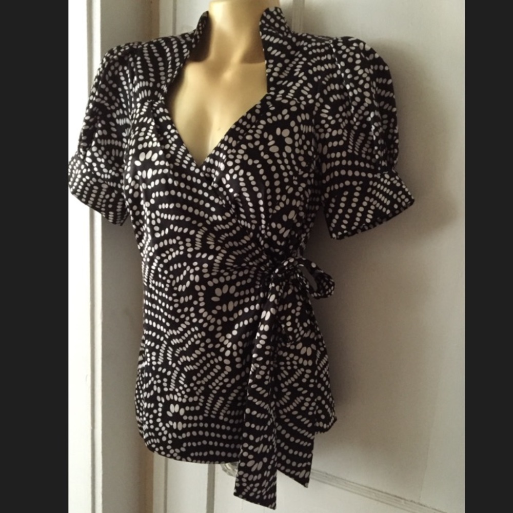 BCBG MaxAzria wrap top NWOT